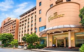 โรงแรมพาลาสโซ่